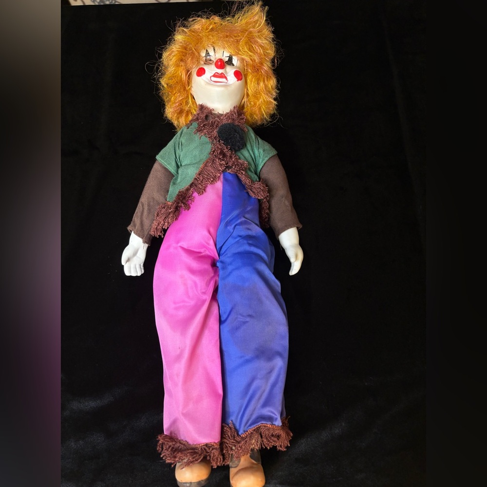 Vintage Porcelain Clown Doll - Picture 5 of 7